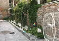 Купить Трехэтажная вилла с бассейном в районе Бекташ 6 