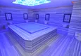 Купить Двухуровневая квартира с четырьмя спальнями и выходом в сад - по доступной цене 10 