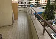 Доступная покупка Двухкомнатная городская квартира с отдельной кухней в центре Алании в жилом турецком доме 15