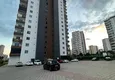 Купить Меблированная трехкомнатная квартира с панорамным видом на море в районе Соли, Мерсин 1 