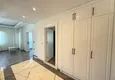 Доступная покупка Смежная триплекс вилла в районе Каргыджак, с мебелью в коттеджном комплексе 13 