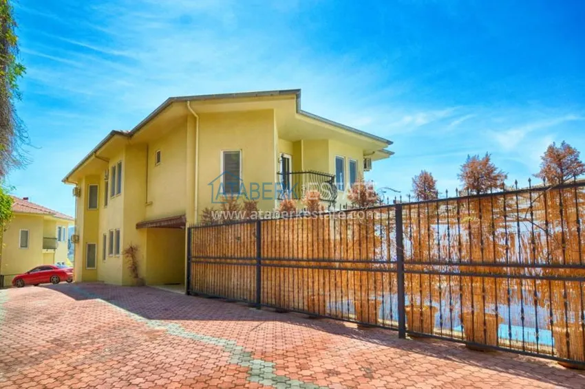 Частная вилла на территории знаменитого комплекса Goldcity 1 