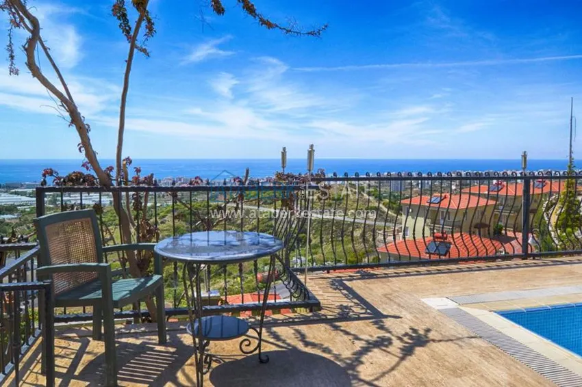 Частная вилла на территории знаменитого комплекса Goldcity 15 