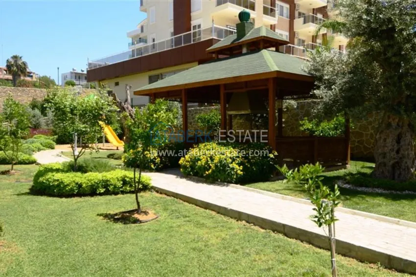 Апартаменты 1+1 с собственным пляжем в районе Авсаллар 2 