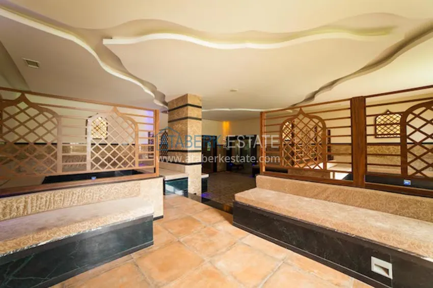 Комплекс с инфраструктурой отеля 33 