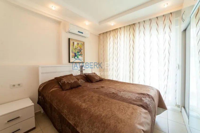 Приобрести Меблированный дуплекс на первой береговой линии в районе Кестель 5 