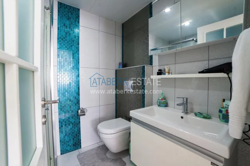 Приобрести Меблированный дуплекс на первой береговой линии в районе Кестель 11 