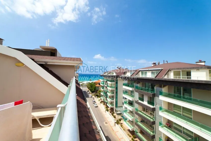 Приобрести Меблированный дуплекс на первой береговой линии в районе Кестель 13 