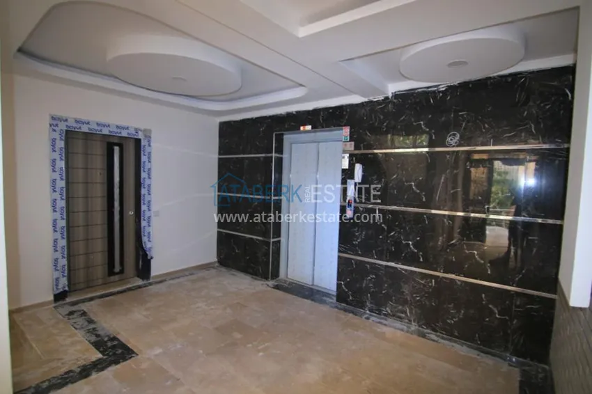 Квартиры в новом комплексе в Махмутларе от застройщика 9 