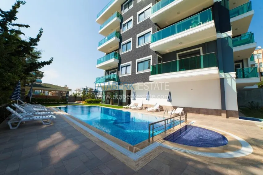 Апартаменты в аренду в комплексе с богатой и зеленой территорией 3