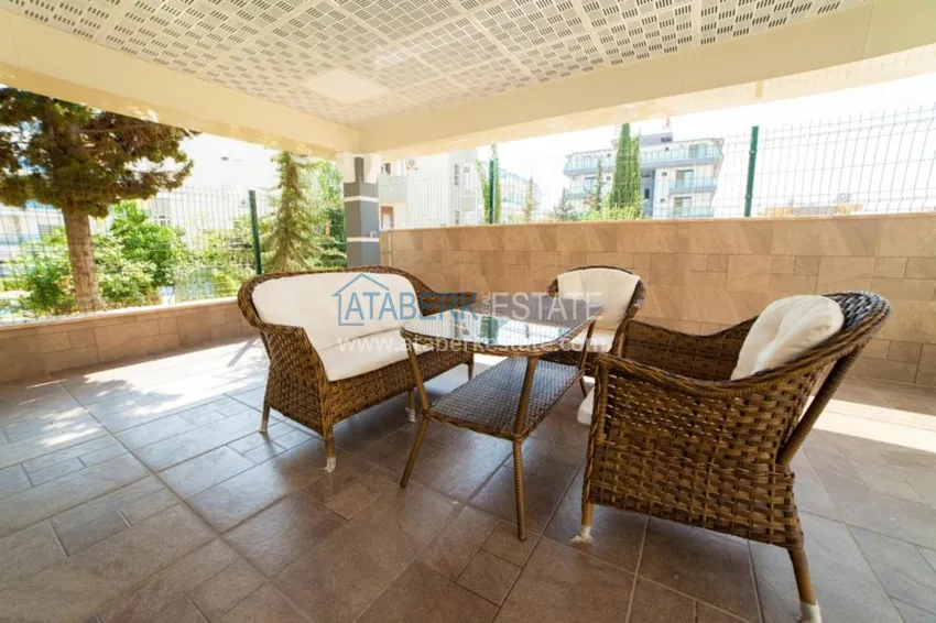 Апартаменты в аренду в комплексе с богатой и зеленой территорией 13