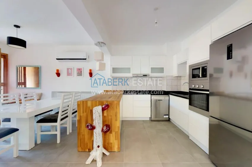 Приобрести Уникальные аутентичные дома в районе Беллапаис  7 