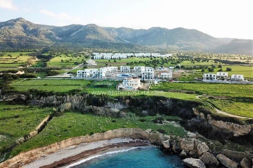 Апартаменты с прямым видом на море  8 