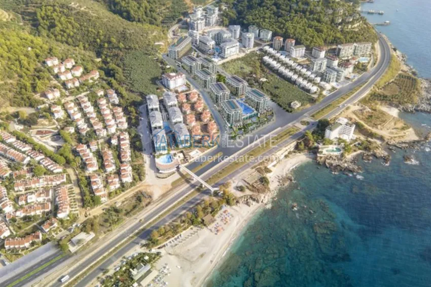 Новый современный комплекс на первой береговой линии 53 