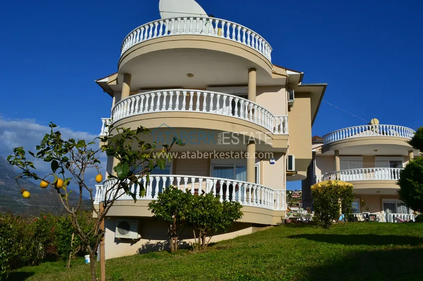 Вилла от собственника с садом в комплексе в Каргыджаке 1