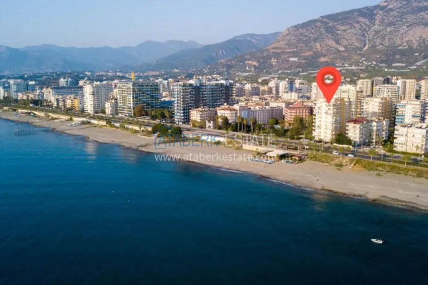 Квартира с панорамным видом на море в комплексе на первой линии 2 