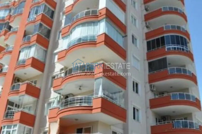 Меблированные апартаменты в комплексе рядом с морем в Махмутларе 4 