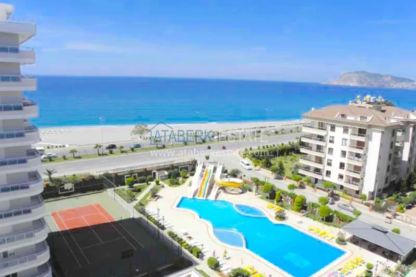 Приобрести Видовые квартиры в европейском комплексе на первой линии от моря в Тосмуре 30 