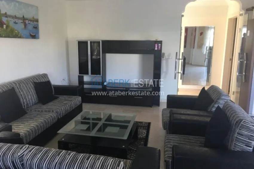 Приобрести Вилла с четырьмя спальнями в 900 метрах от моря поселок Сиде. 1