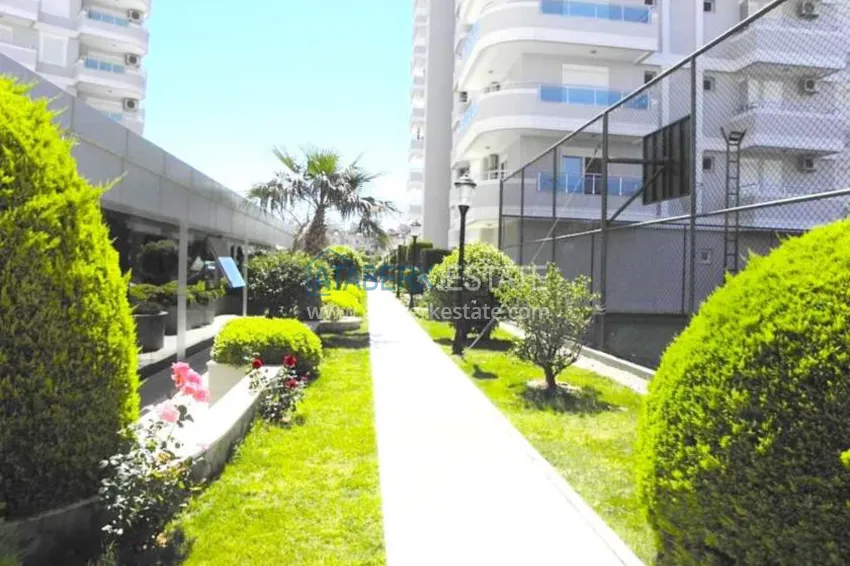 Видовые квартиры в европейском комплексе на первой линии от моря в Тосмуре 17 