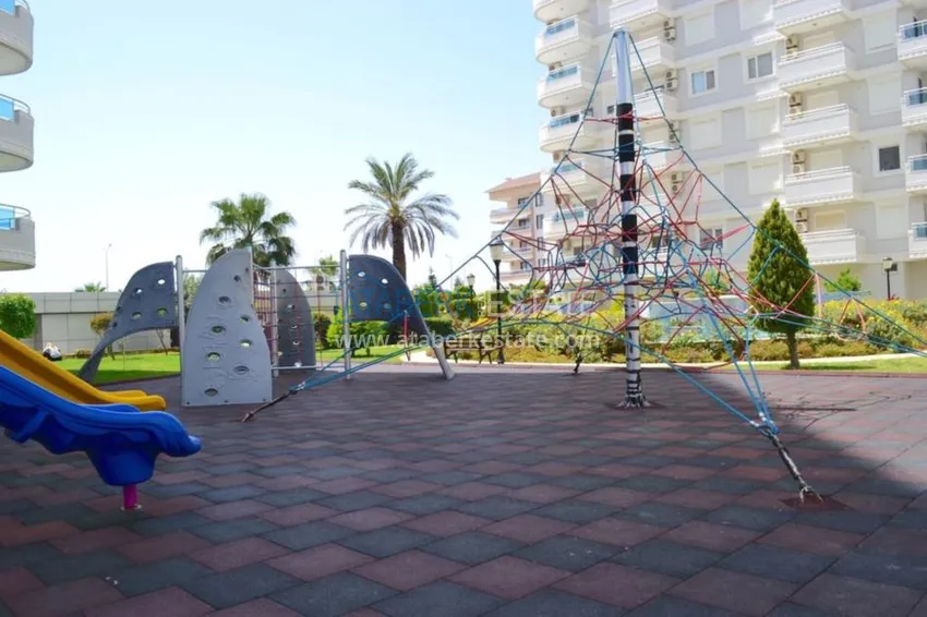 Видовые квартиры в европейском комплексе на первой линии от моря в Тосмуре 13 