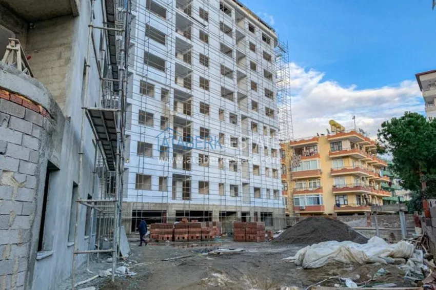Двухкомнатная квартира в новом комплексе в районе пляжа Клеопатра 6 