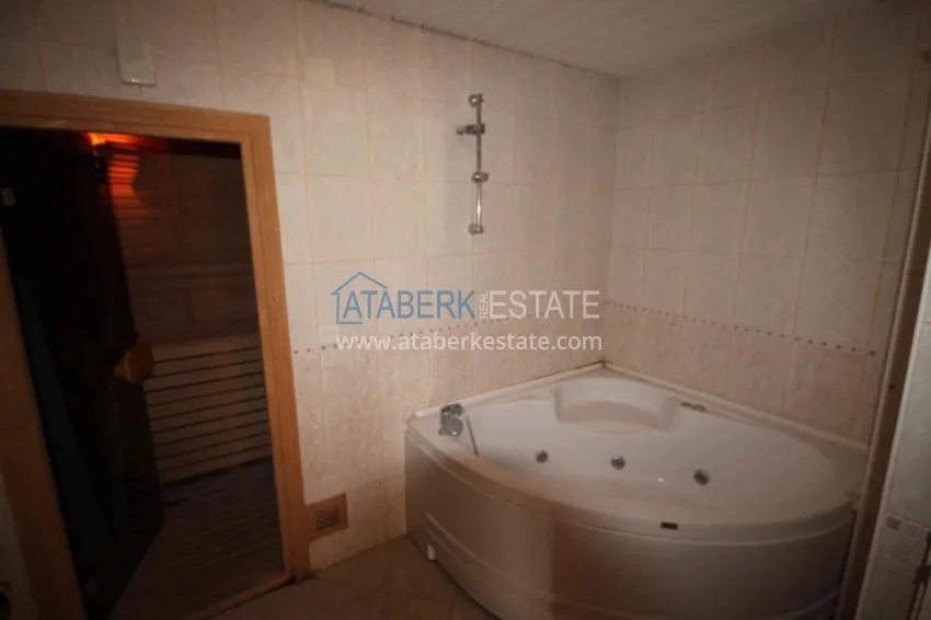 Приобрести На продаже уютная, просторная квартира с видом на море. 12 