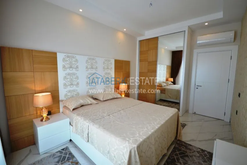 Приобрести Новый современный комплекс на первой береговой линии 23 