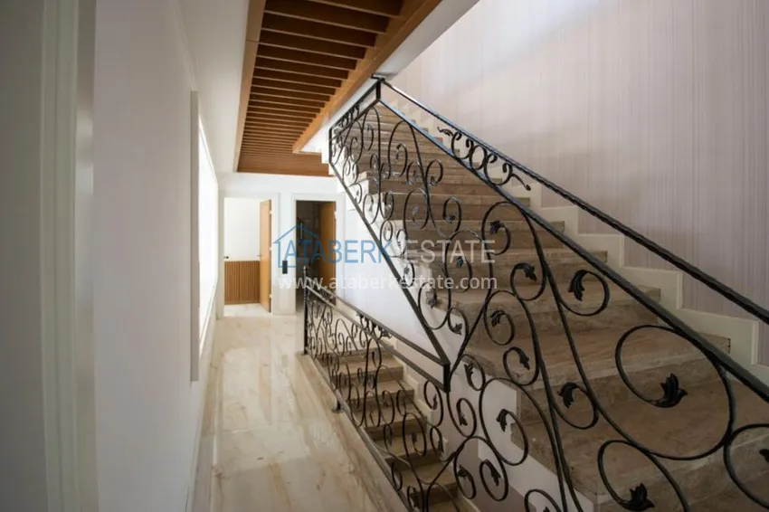 Приобрести Эксклюзивная вилла в центре Алании с возможностью получения турецкого гражданства 11 