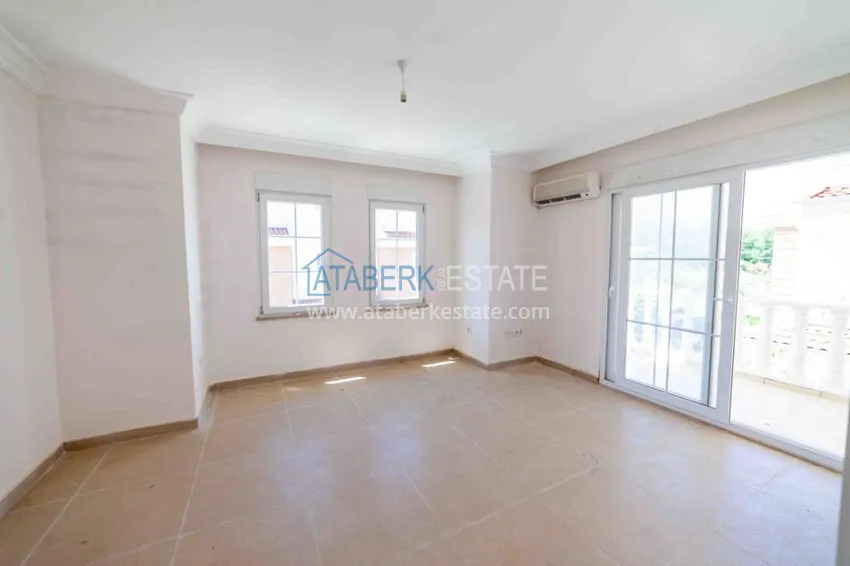 Приобрести Потрясающая цена! Вилла расположенная среди сосновых лесов заповедника. 20