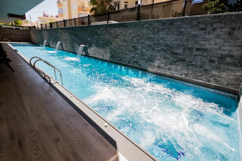 Комплекс с отделкой в стиле лофт от застройщика 11 