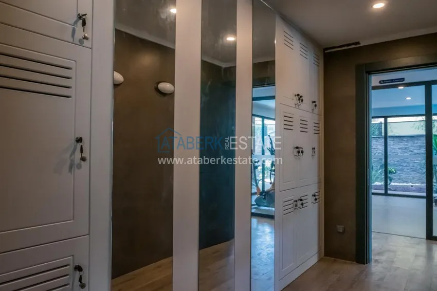 Комплекс с отделкой в стиле лофт от застройщика 23 