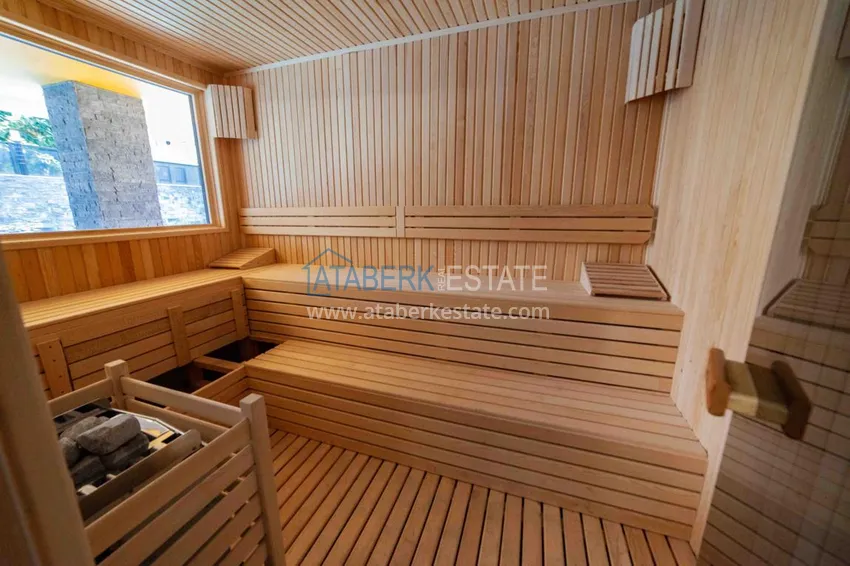 Комплекс с отделкой в стиле лофт от застройщика 25 