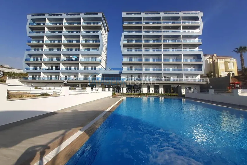 Пентхаус-дуплекс в Махмутларе с чистовой отделкой видом на горы и море  6 