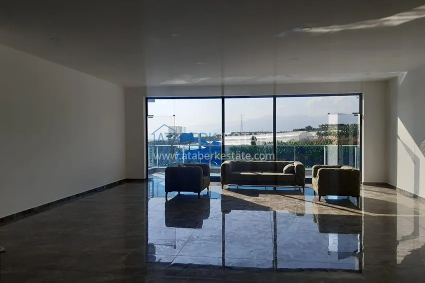 Пентхаус-дуплекс в Махмутларе с чистовой отделкой видом на горы и море  22 