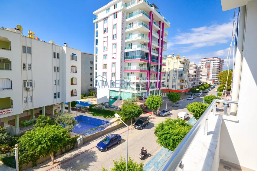 Приобрести Квартира в Махмутларе после ремонта в комплексе городского типа с бассейном 24 