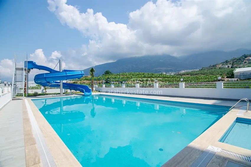 Пентхаус-дуплекс в Махмутларе с чистовой отделкой видом на горы и море  11 