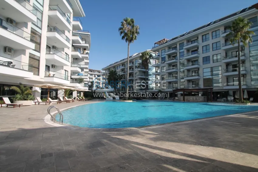 Квартира в Кестеле с мебелью и частичным видом на море в комфортабельном комплексе 10 