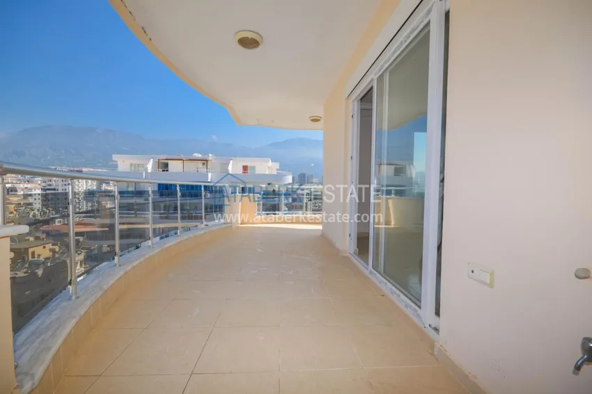 Приобрести Пентхаус в Махмутларе двухуровневый с четырьмя спальнями и личной сауной  11 