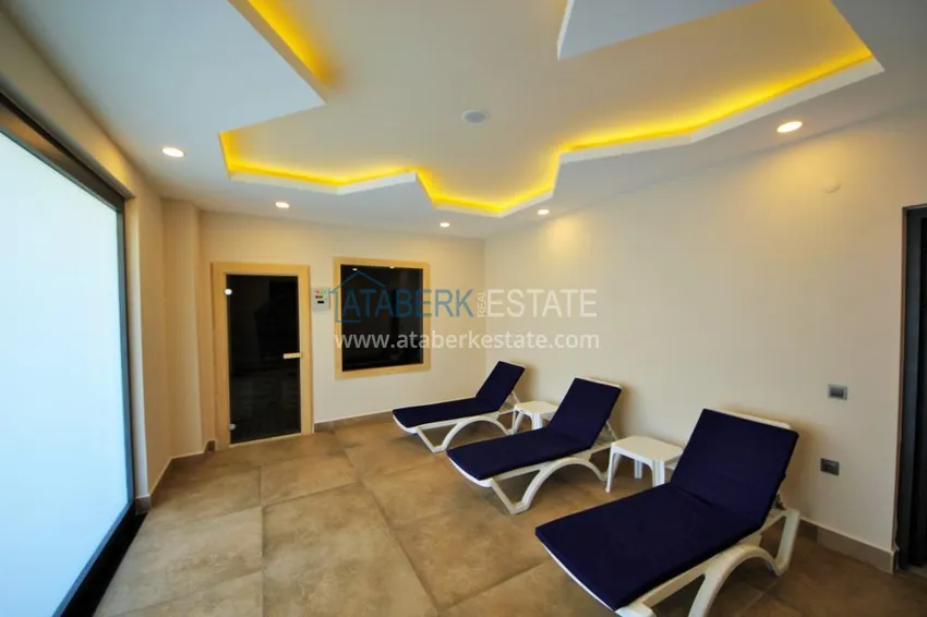 Квартира в Махмутларе меблированная с видом на море и горы в комплексе класса люкс 14 