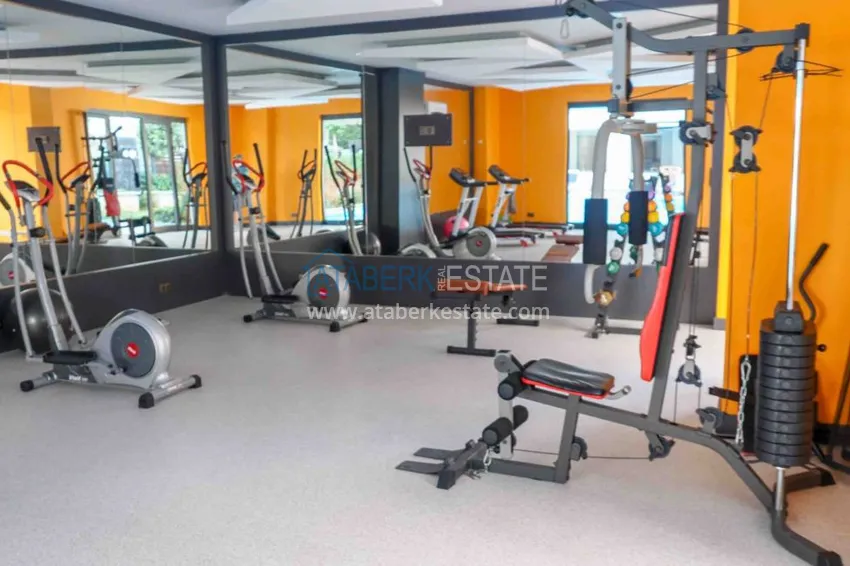 Квартира в Махмутларе меблированная с видом на море и горы в комплексе класса люкс 15 