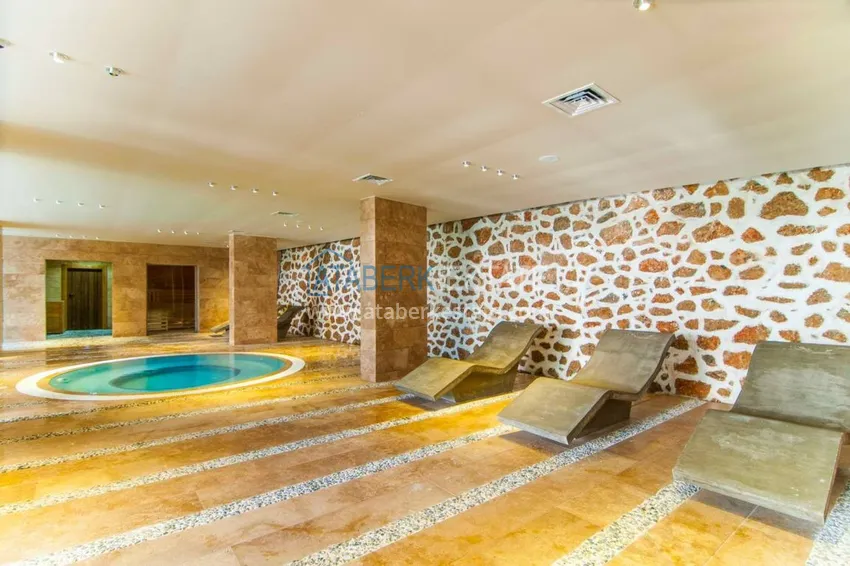 Квартира в Кестеле с мебелью и частичным видом на море в комфортабельном комплексе 16 