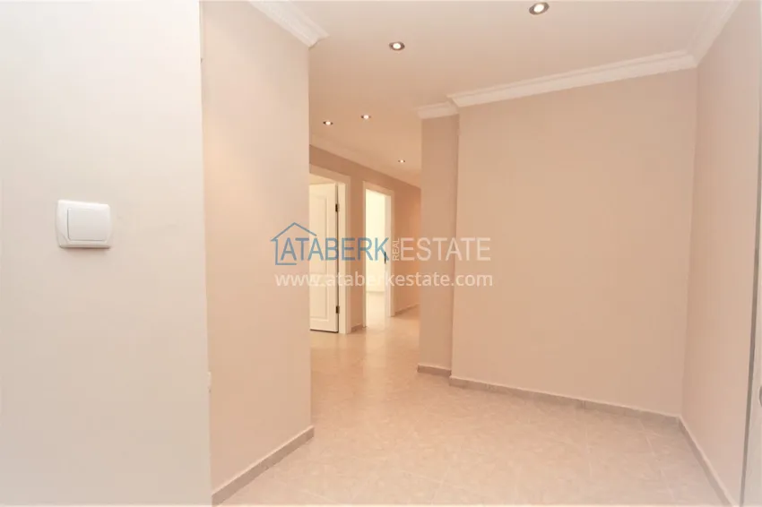 Приобрести  Квартира в Махмутлар после ремонта в жилом комплексе рядом с морем 1 