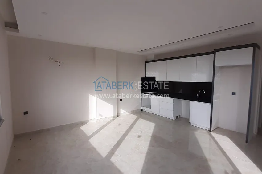 Приобрести Квартира в Алании – центр, район пляжа Клеопатры, чистовая отделка, вид на море 5 