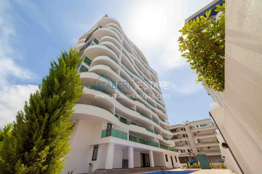 Квартира в Махмутларе с чистовой отделкой и видом на море в молодом комплексе  3 