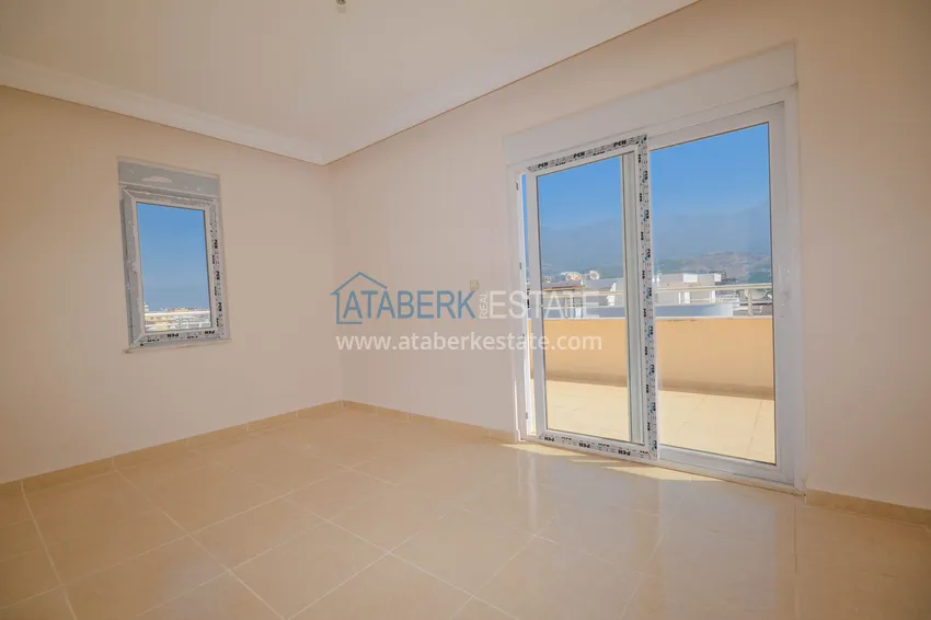 Приобрести Пентхаус в Махмутларе двухуровневый с четырьмя спальнями и личной сауной  31 