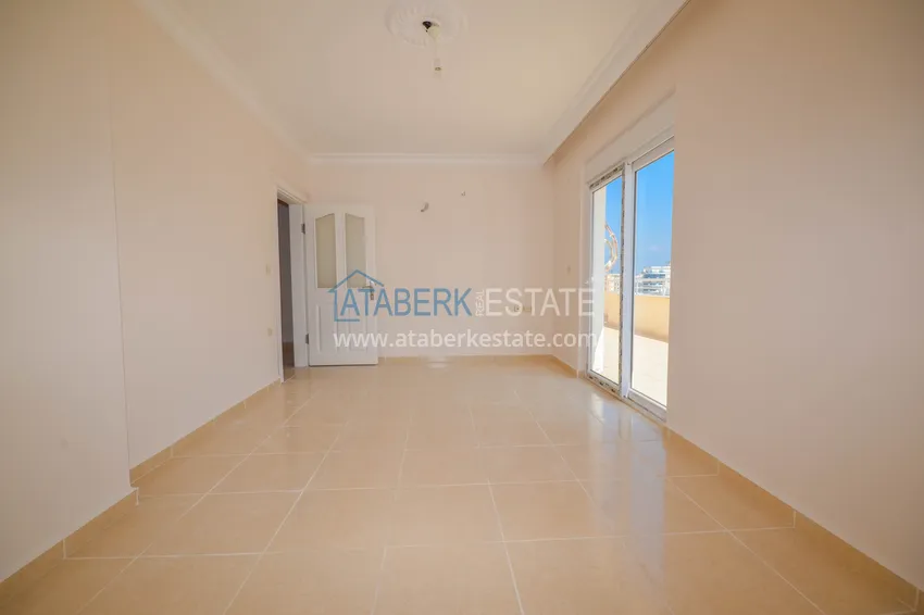 Приобрести Пентхаус в Махмутларе двухуровневый с четырьмя спальнями и личной сауной  34 