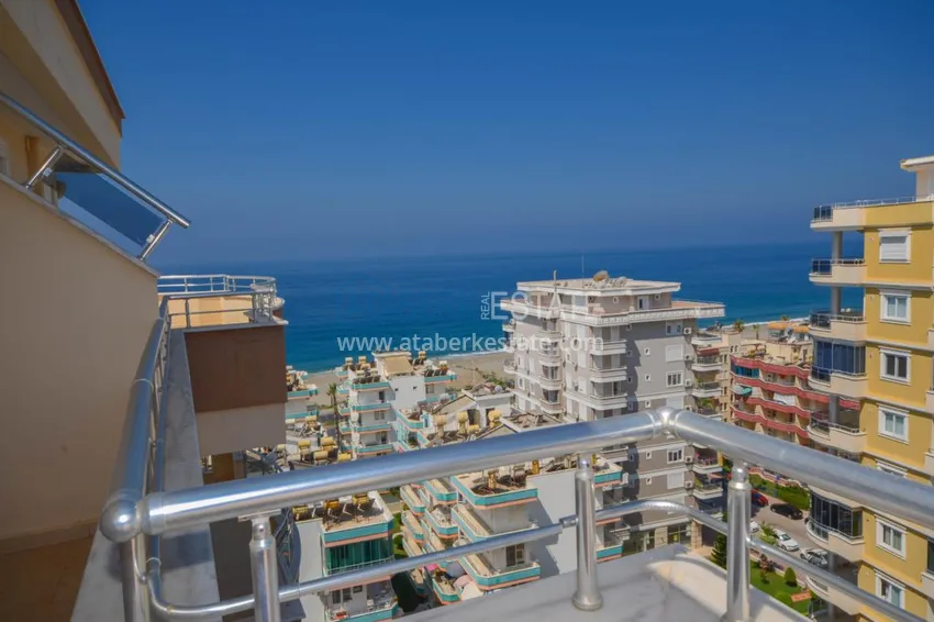 Приобрести Пентхаус в Махмутларе двухуровневый с четырьмя спальнями и личной сауной  38 