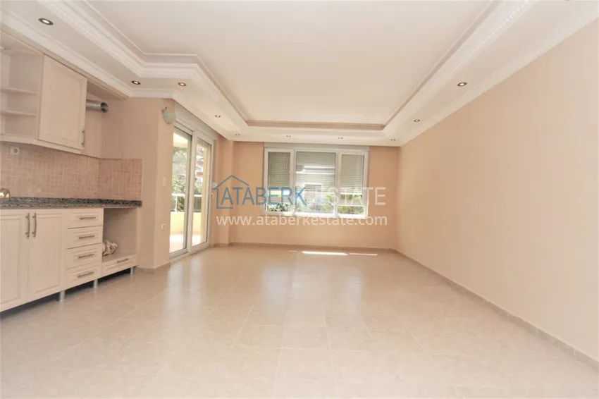 Приобрести  Квартира в Махмутлар после ремонта в жилом комплексе рядом с морем 4 