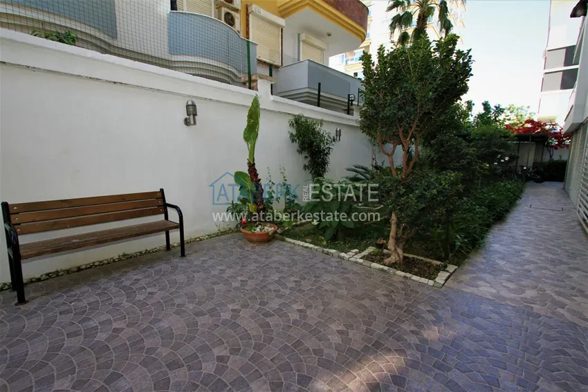 Квартира в Махмутларе с мебелью в жилом комплексе премиум класса 11 